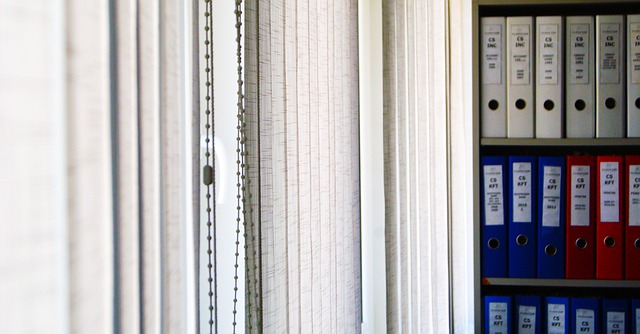 Żaluzje do pomieszczeń biurowych